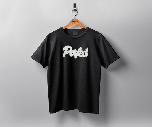 Identità T-Shirt Taglia unica T-shirt a maniche corte - PERFECT - NERO